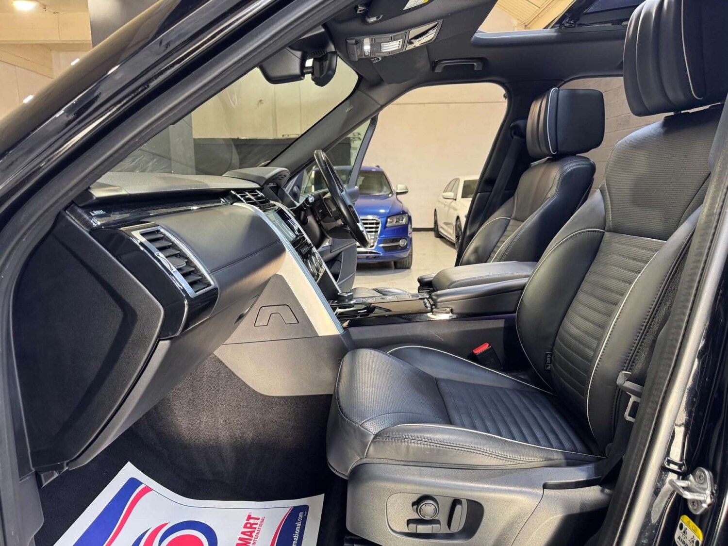 Used Land Rover Discovery 2019 for sale - 77845654: Photo 84