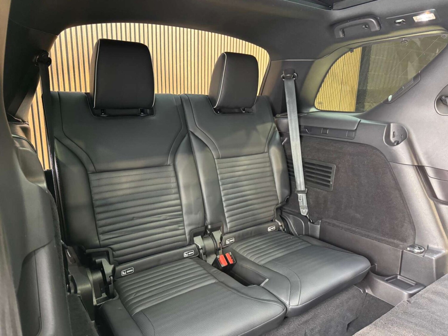 Used Land Rover Discovery 2019 for sale - 77845654: Photo 96