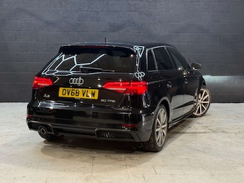 Used Audi A3 2018 for sale - 76181575: Photo 2