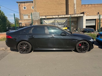 Used Jaguar XF 2017 for sale - 79142675: Photo