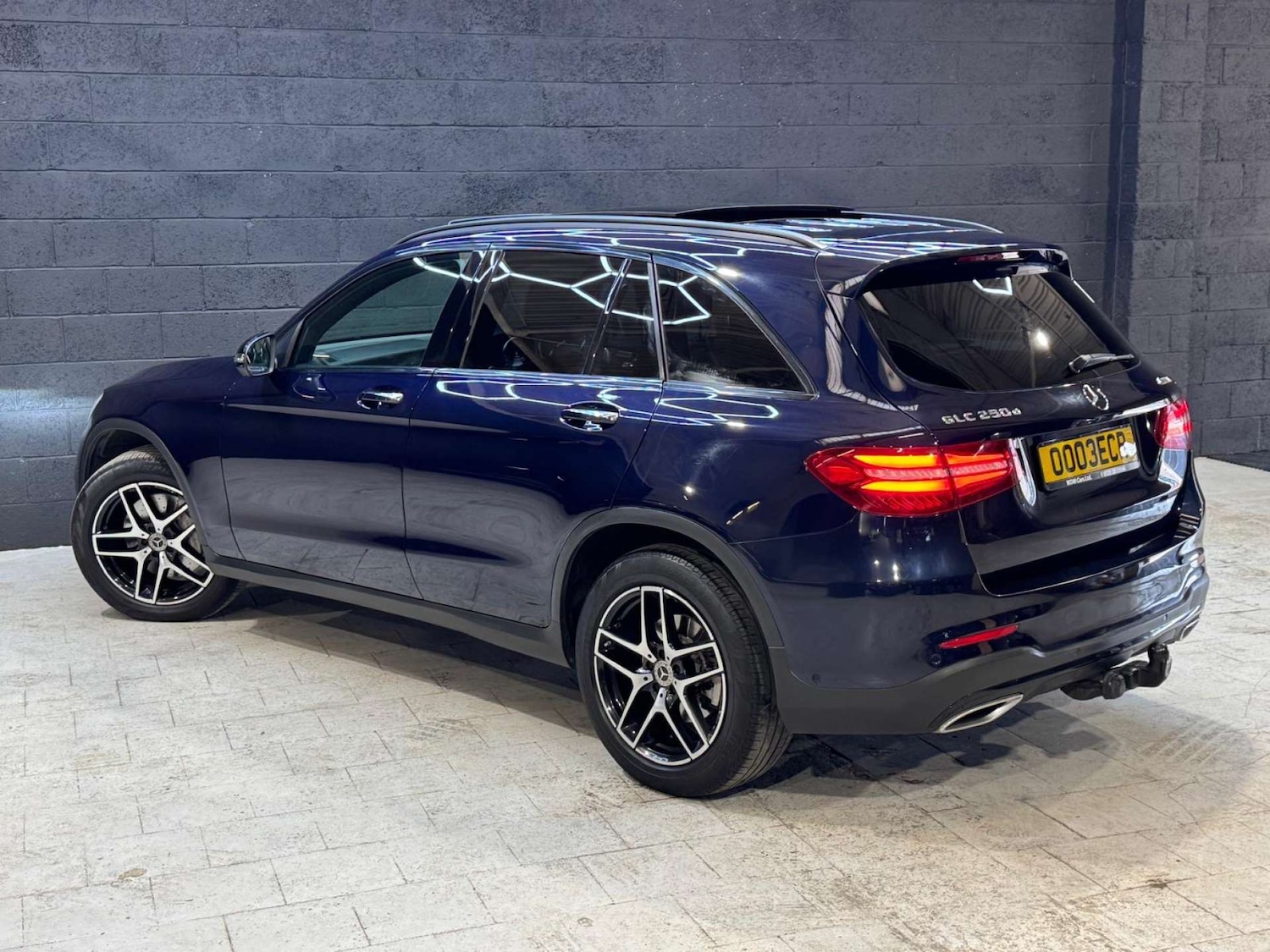 Used Mercedes-Benz GLC 2015 for sale - 76397227: Photo 24