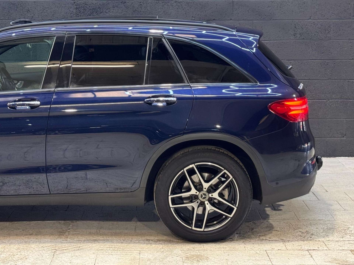 Used Mercedes-Benz GLC 2015 for sale - 76397227: Photo 28