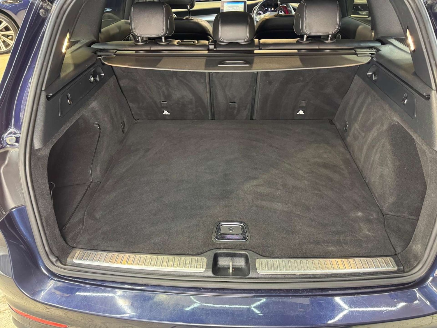 Used Mercedes-Benz GLC 2015 for sale - 76397227: Photo 64