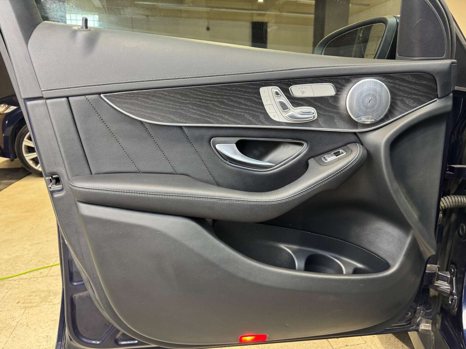 Used Mercedes-Benz GLC 2015 for sale - 76397227: Photo 75