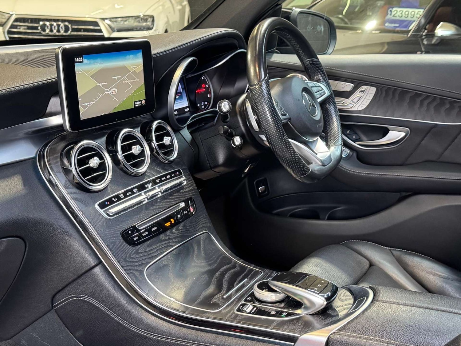 Used Mercedes-Benz GLC 2015 for sale - 76397227: Photo 9