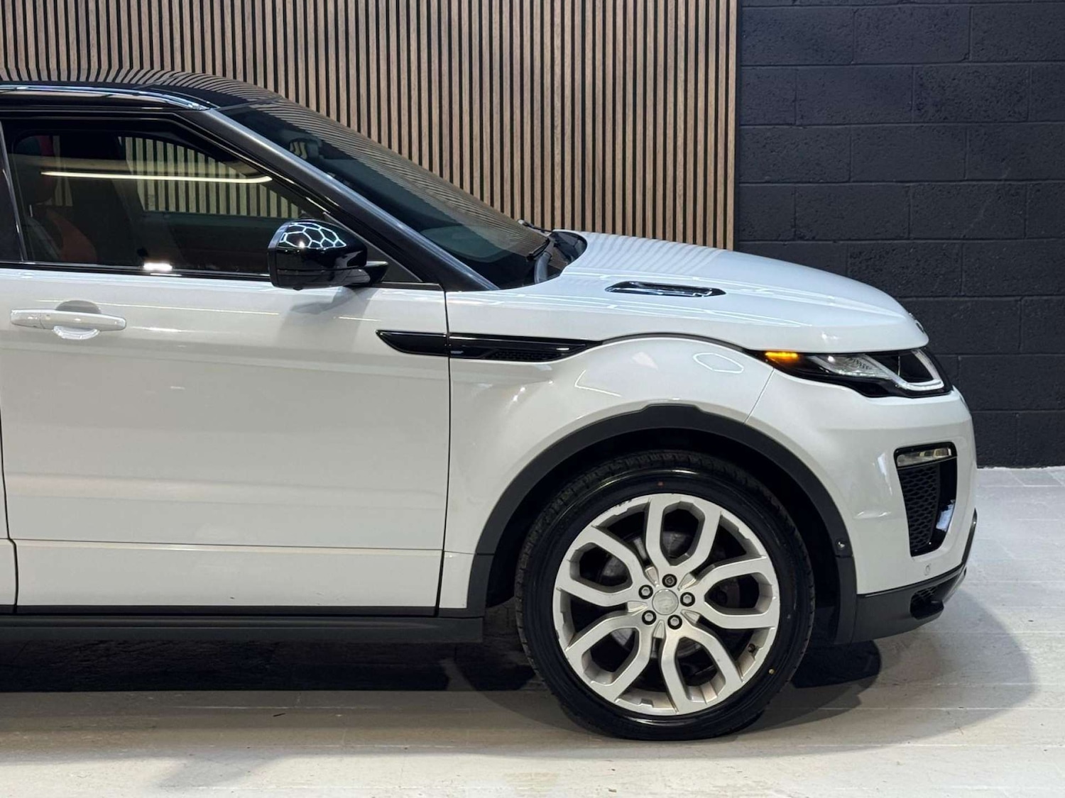 Used Land Rover Range Rover Evoque 2016 for sale - 76719545: Photo 10