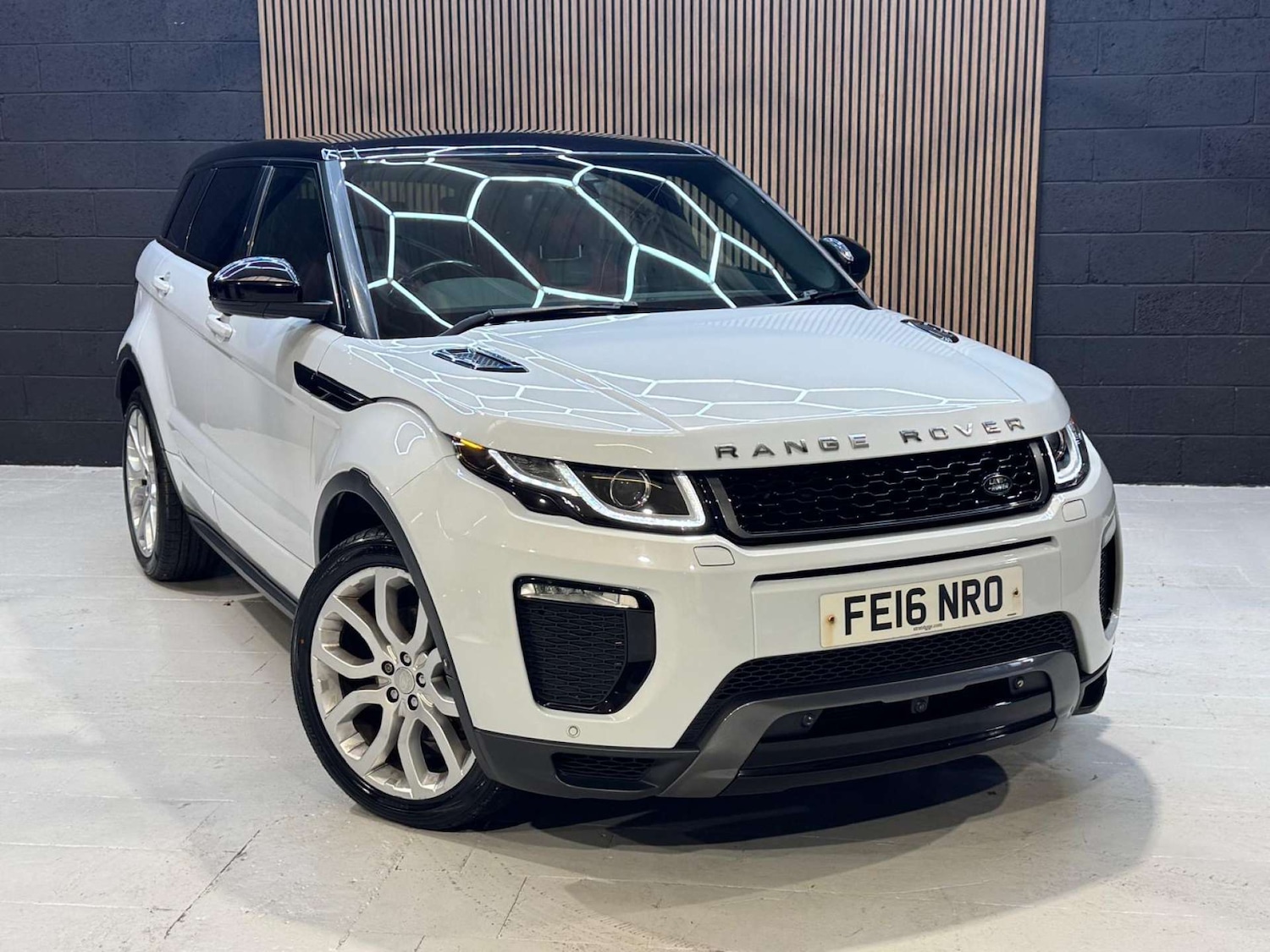 Used Land Rover Range Rover Evoque 2016 for sale - 76719545: Photo 27