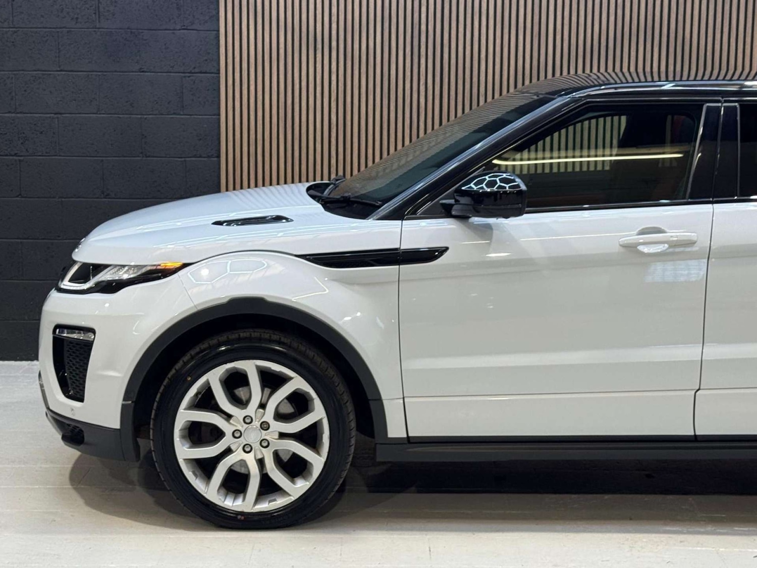 Used Land Rover Range Rover Evoque 2016 for sale - 76719545: Photo 37