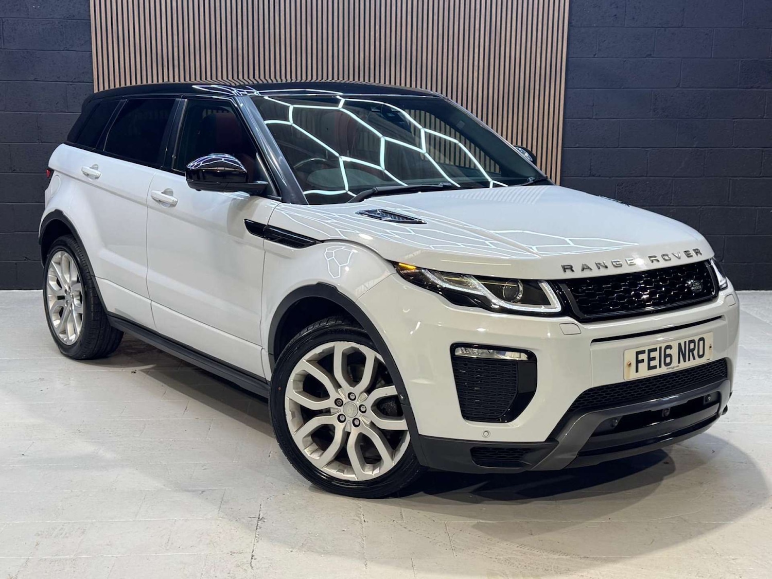 Used Land Rover Range Rover Evoque 2016 for sale - 76719545: Photo 7