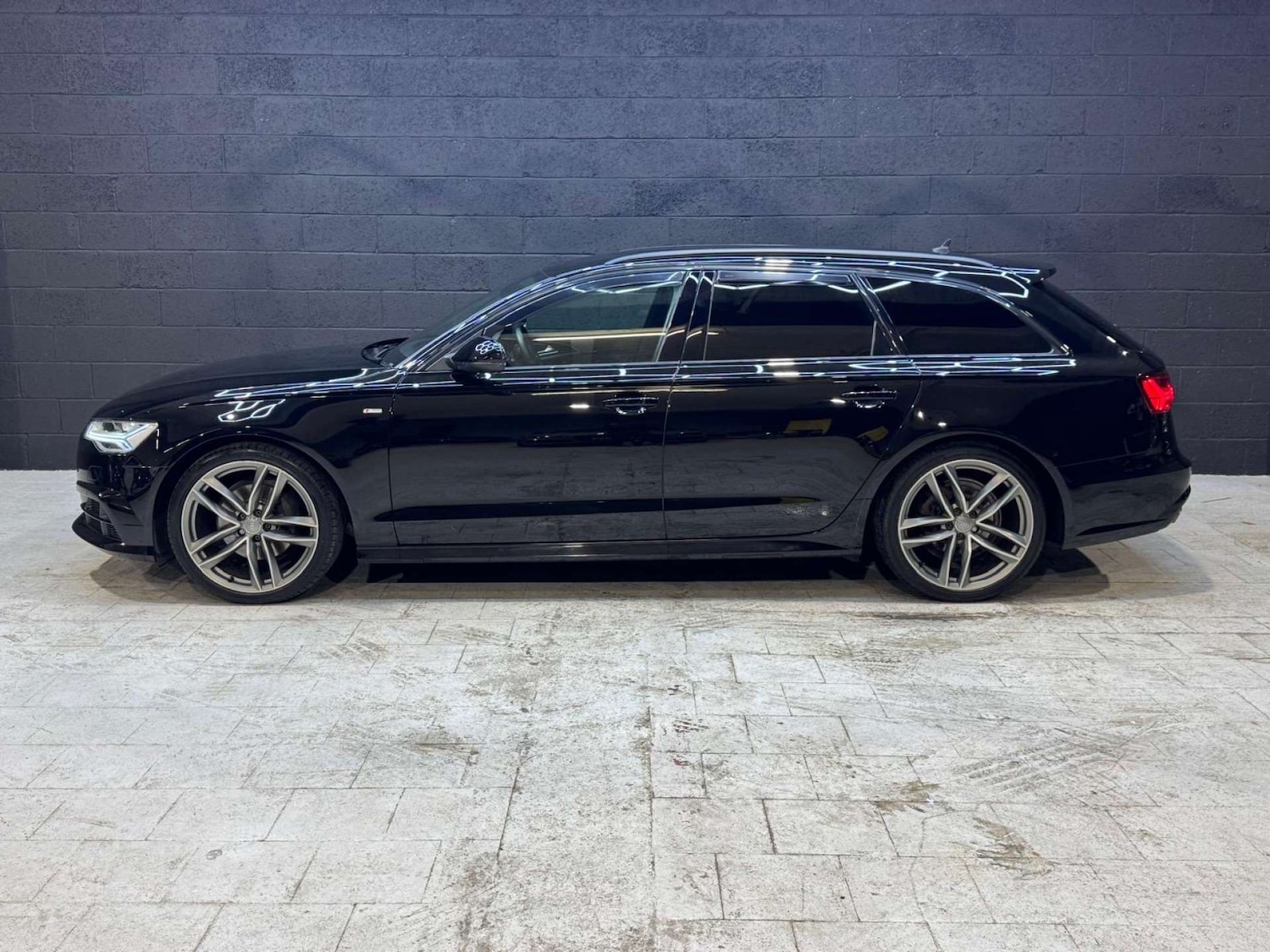 Used Audi A6 2018 for sale - 76628282: Photo 32