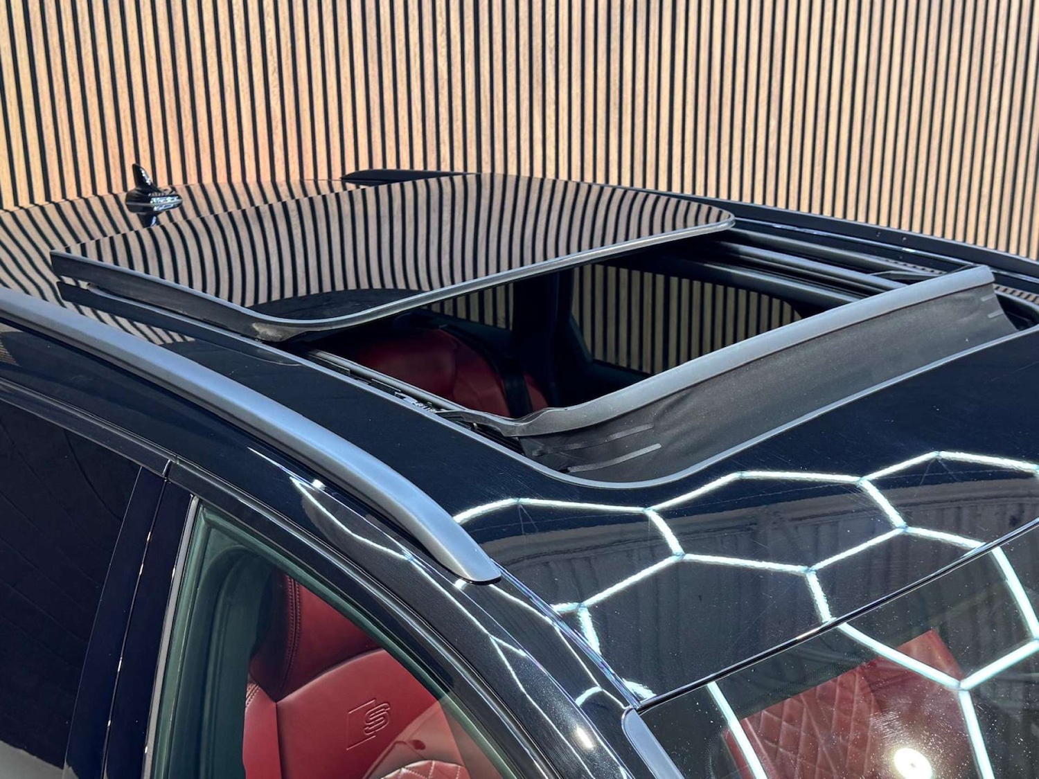 Used Audi A4 2017 for sale - 77833269: Photo 15