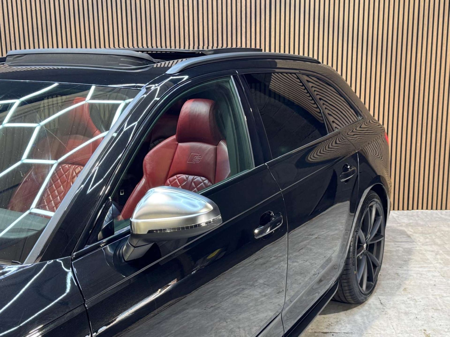 Used Audi A4 2017 for sale - 77833269: Photo 45