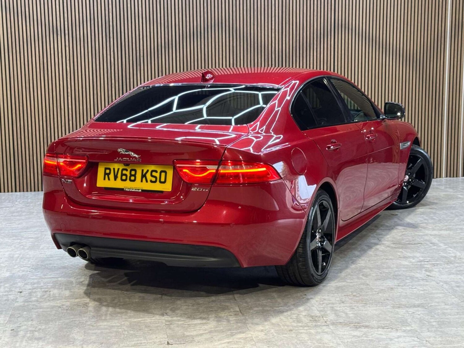 Used Jaguar XE 2018 for sale - 78172531: Photo 17