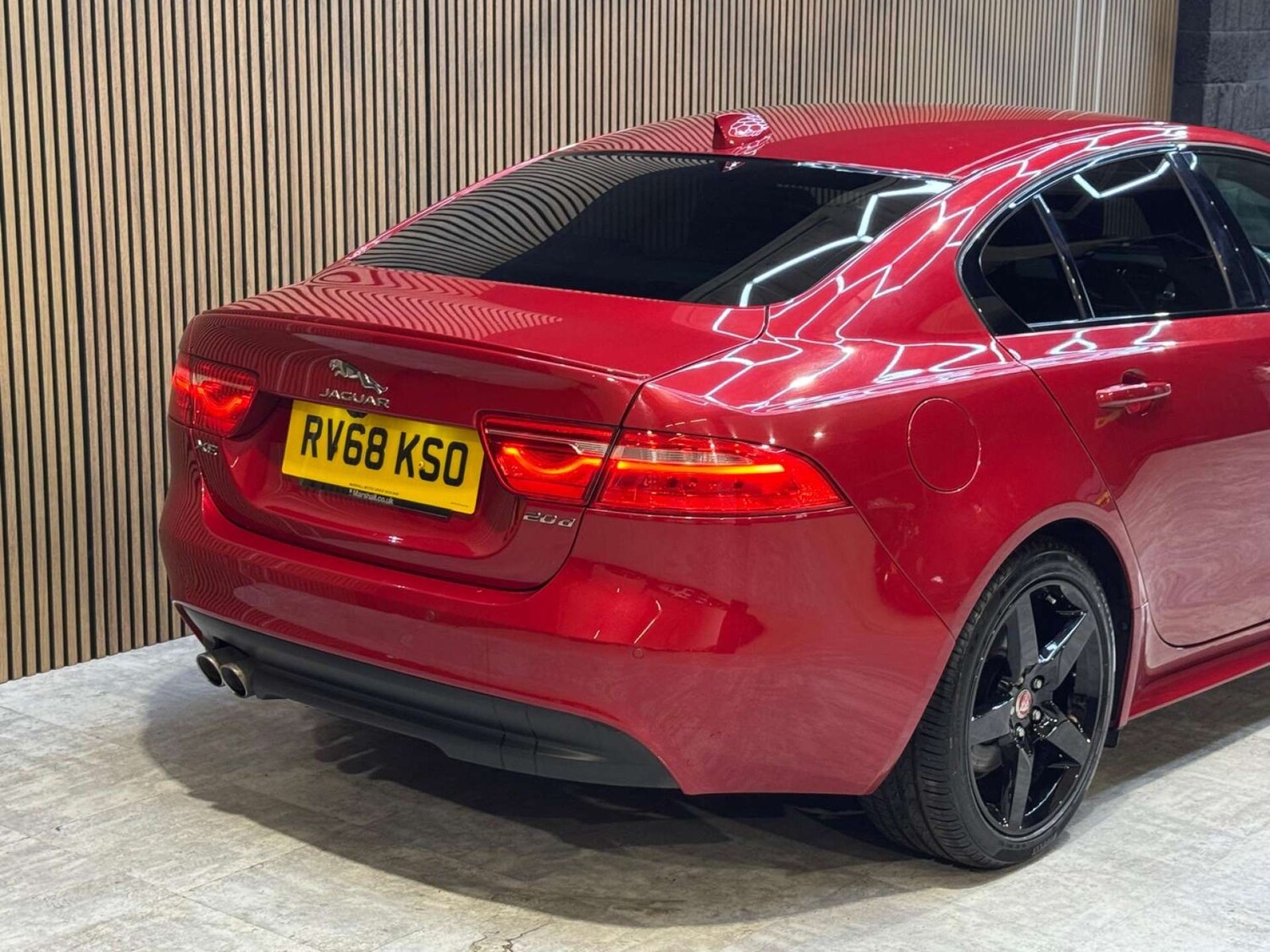 Used Jaguar XE 2018 for sale - 78172531: Photo 19