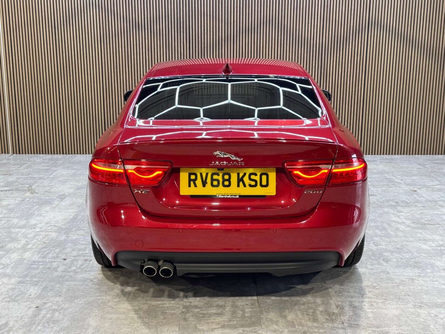 Used Jaguar XE 2018 for sale - 78172531: Photo 24