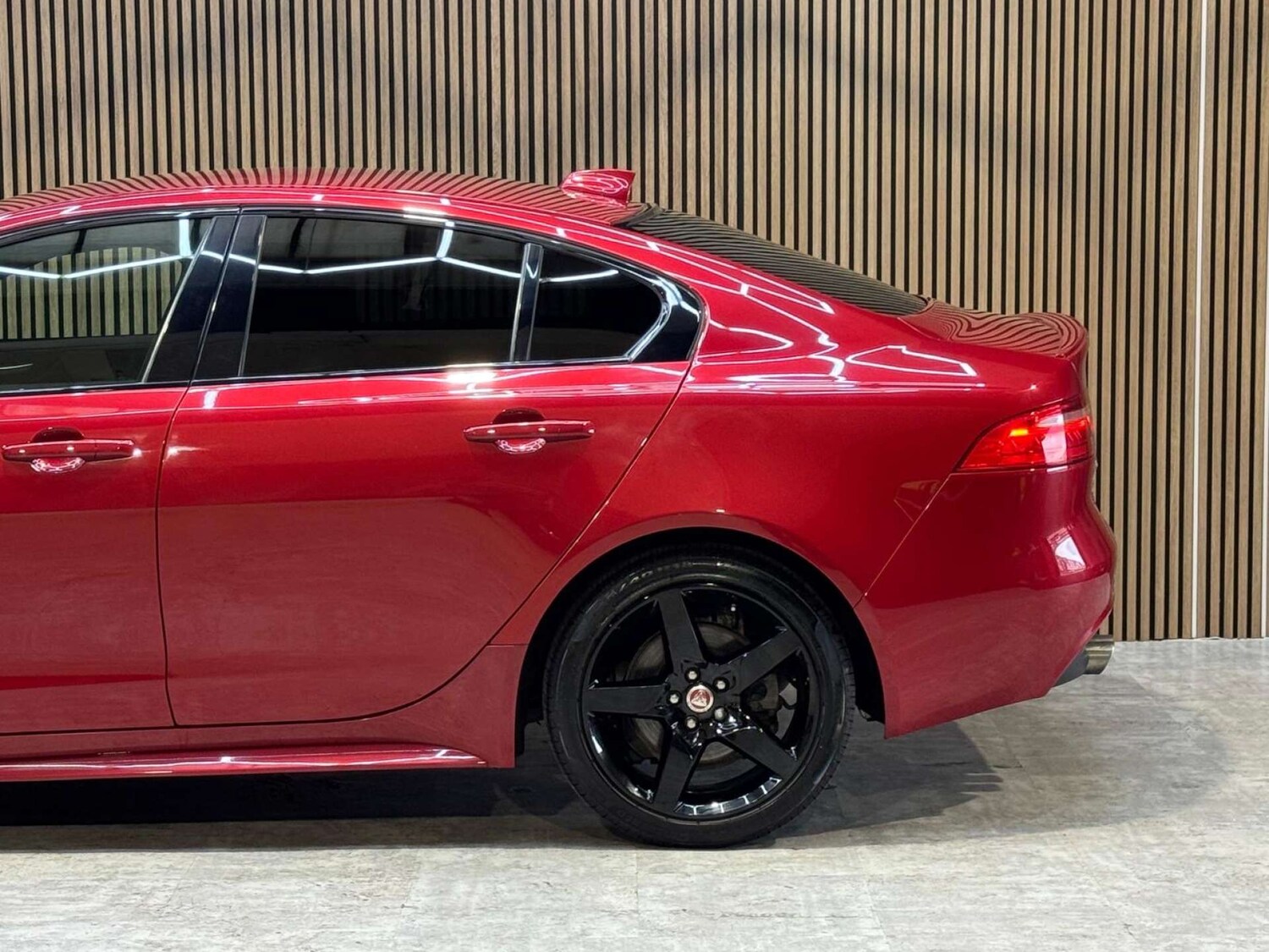 Used Jaguar XE 2018 for sale - 78172531: Photo 27