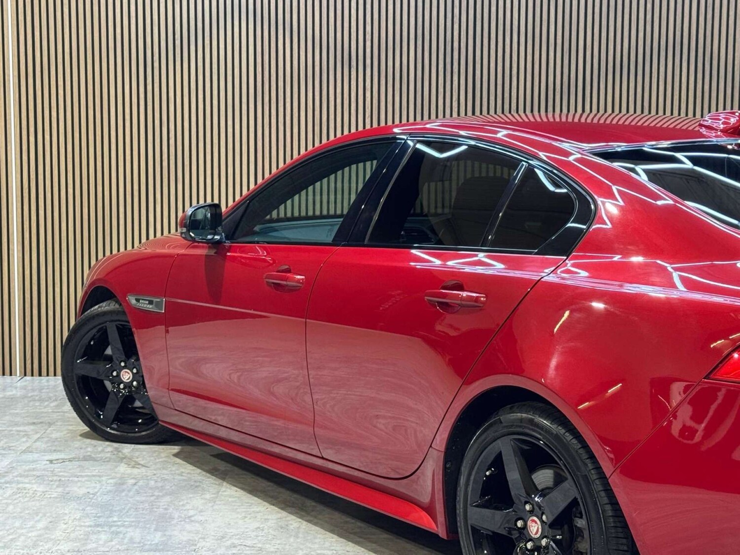 Used Jaguar XE 2018 for sale - 78172531: Photo 29