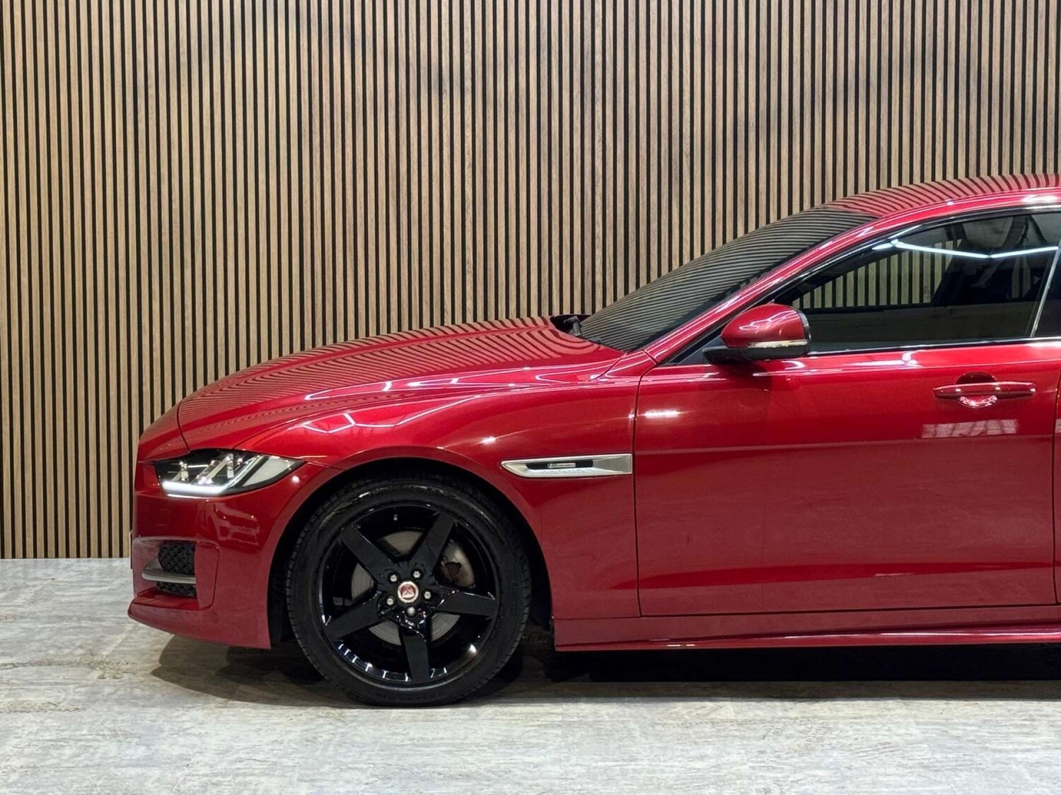 Used Jaguar XE 2018 for sale - 78172531: Photo 32