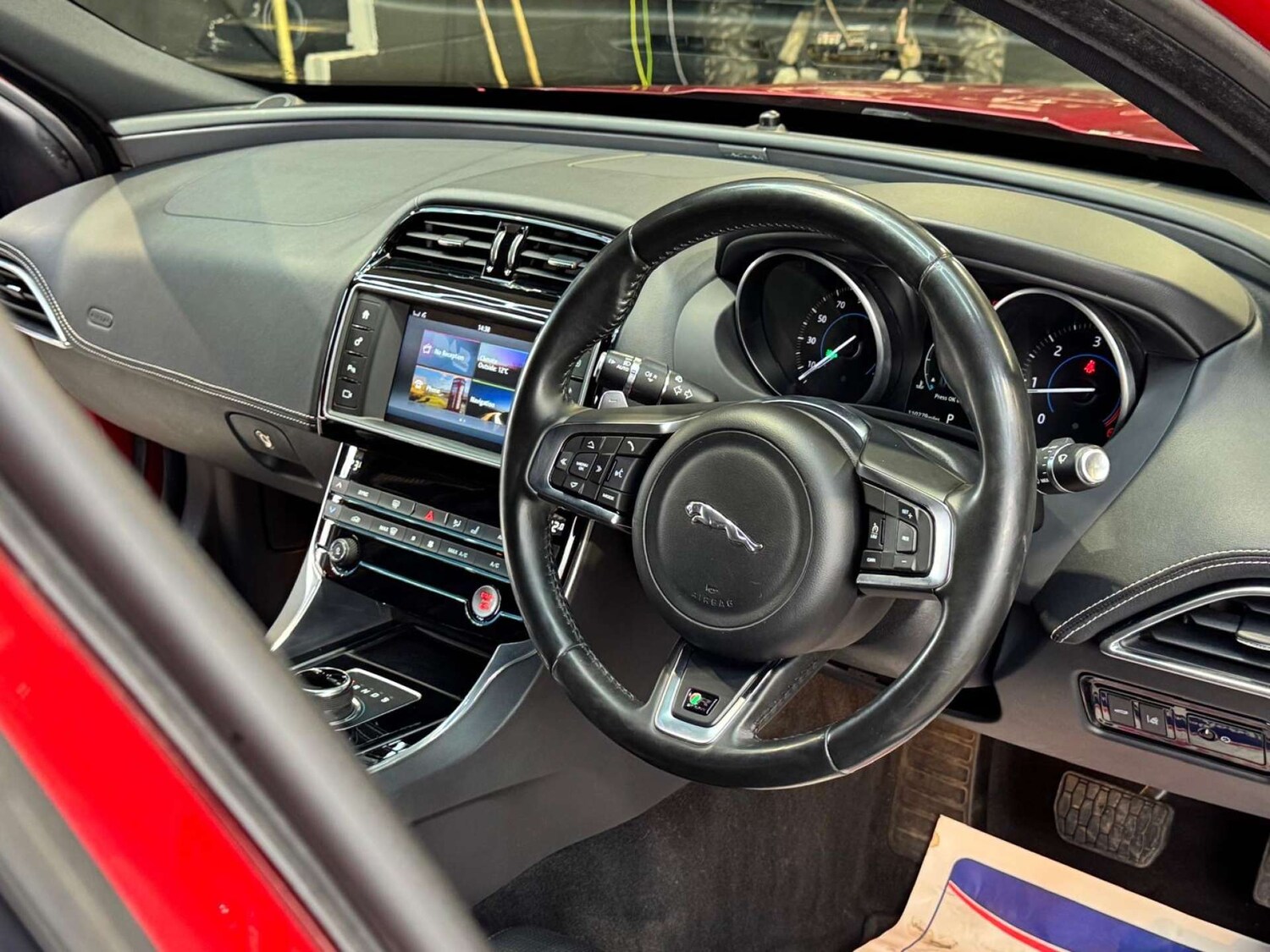 Used Jaguar XE 2018 for sale - 78172531: Photo 47