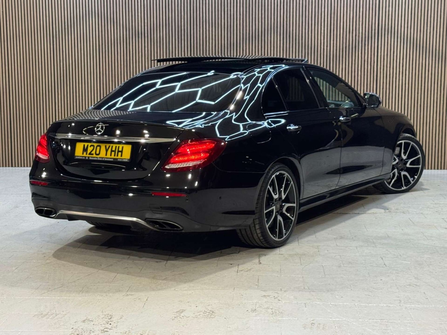 Used Mercedes-Benz E Class 2017 for sale - 77084209: Photo 18