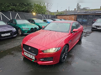 Used Jaguar XE 2015 for sale - 77022624: Photo
