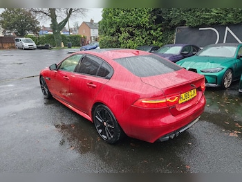 Used Jaguar XE 2015 for sale - 77022624: Photo