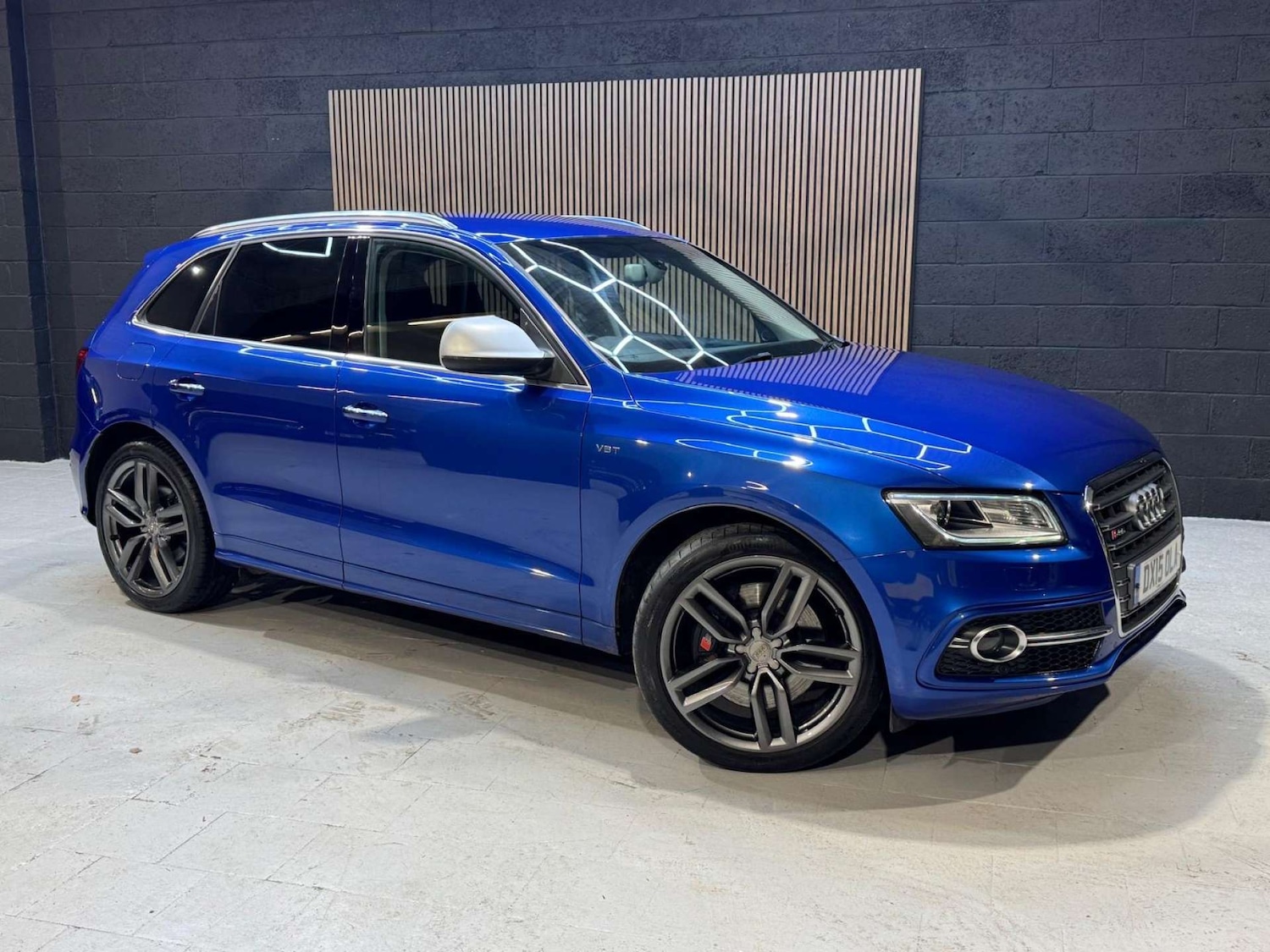 Used Audi Q5 2015 for sale - 76829878: Photo 10