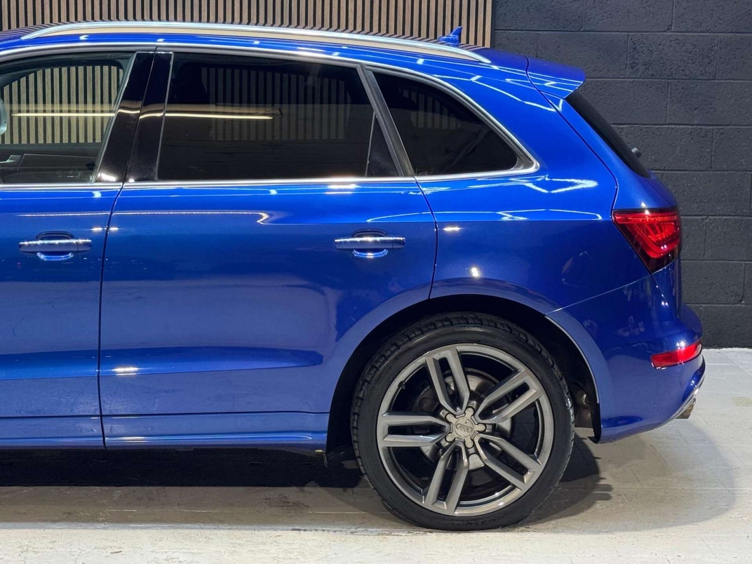 Used Audi Q5 2015 for sale - 76829878: Photo 28