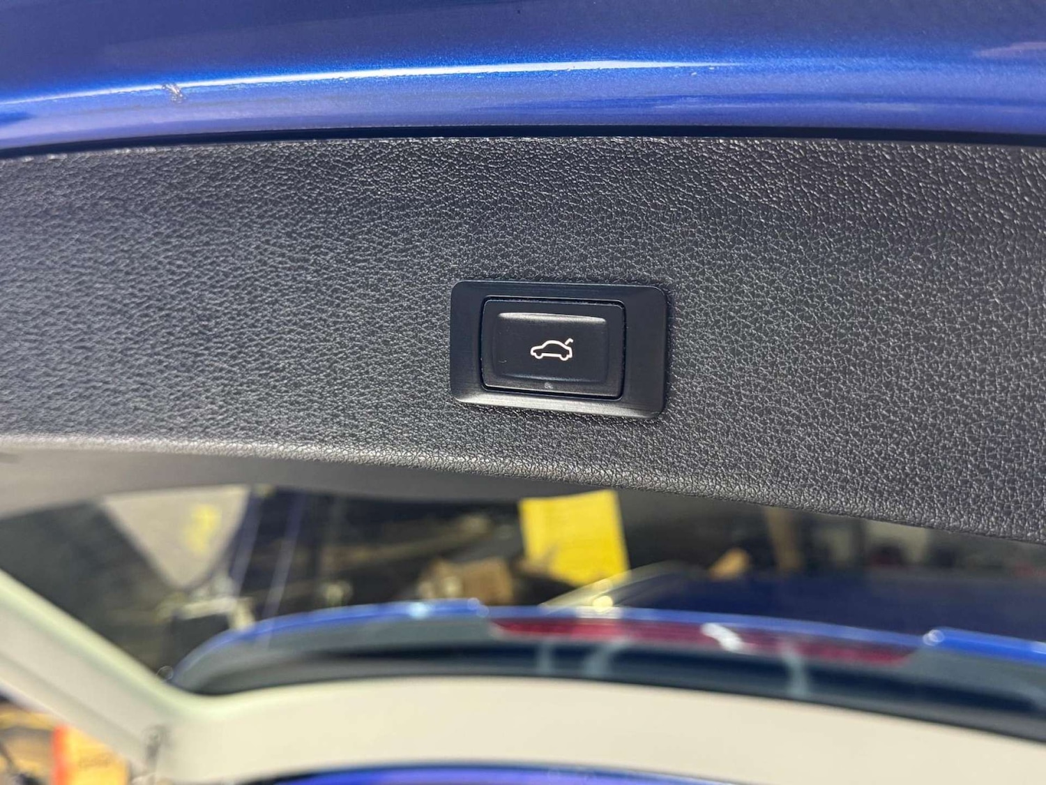 Used Audi Q5 2015 for sale - 76829878: Photo 79