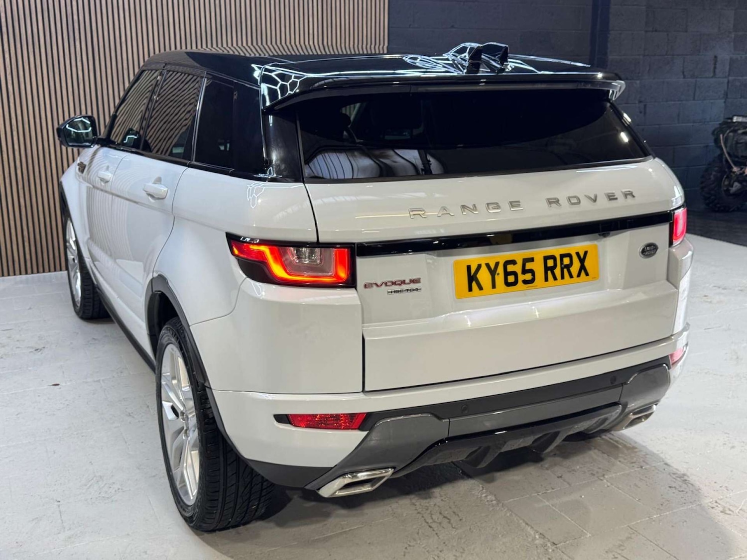 Used Land Rover Range Rover Evoque 2015 for sale - 76663157: Photo 21