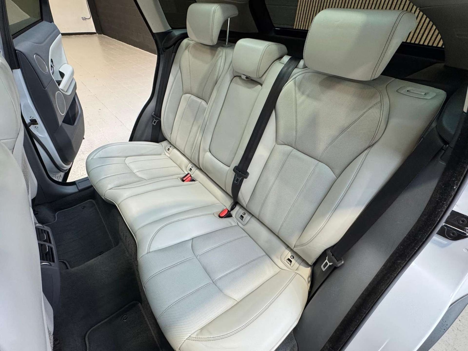 Used Land Rover Range Rover Evoque 2015 for sale - 76663157: Photo 58