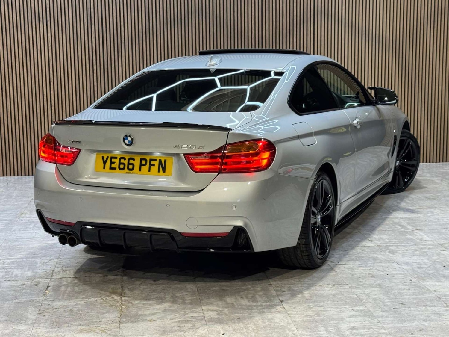 Used BMW 4 Series 2016 for sale - 77556735: Photo 2
