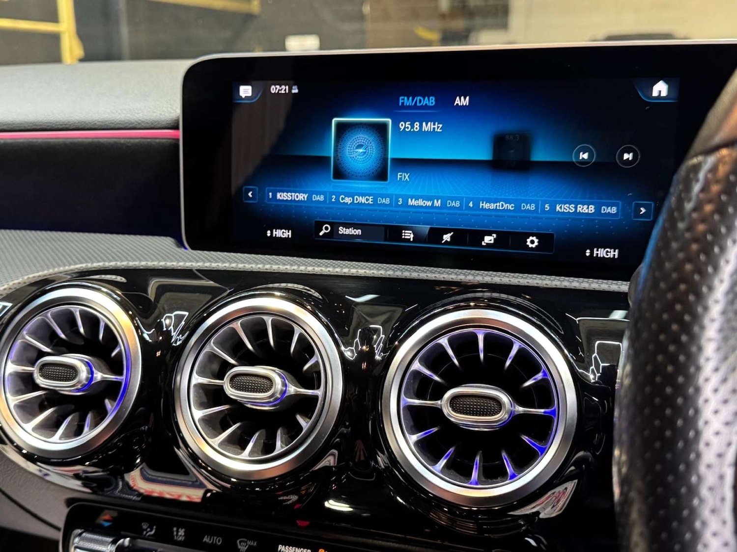 Used Mercedes-Benz A-Class 2019 for sale - 77101106: Photo 58