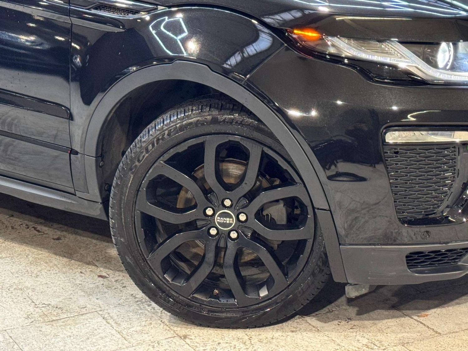 Used Land Rover Range Rover Evoque 2019 for sale - 76437908: Photo 11