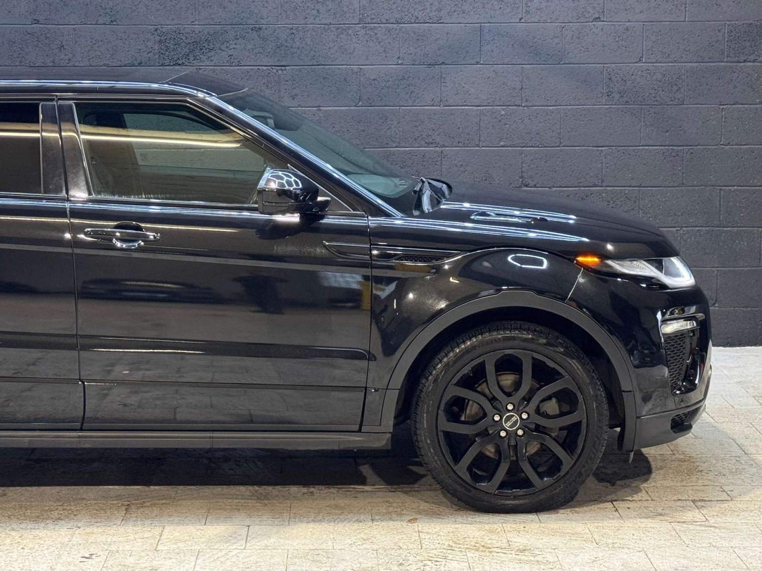 Used Land Rover Range Rover Evoque 2019 for sale - 76437908: Photo 14