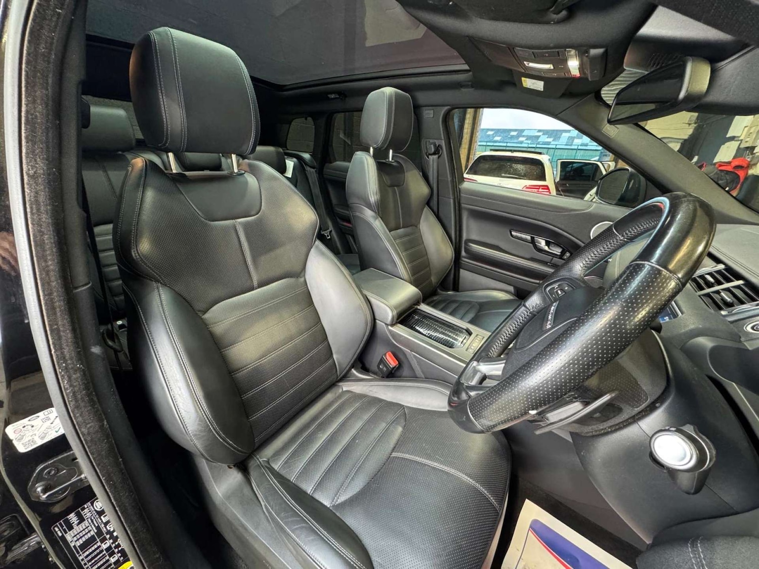 Used Land Rover Range Rover Evoque 2019 for sale - 76437908: Photo 52