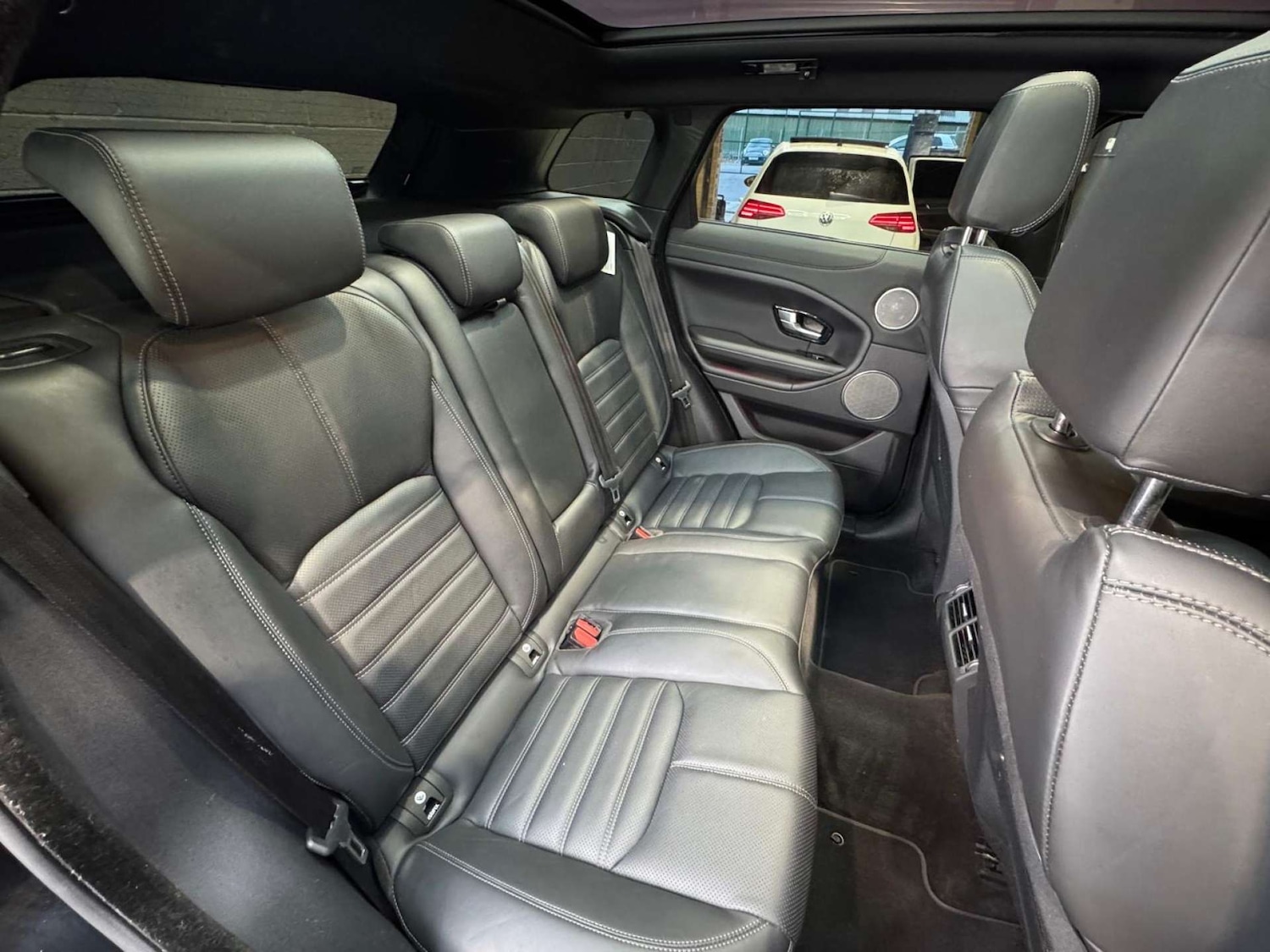 Used Land Rover Range Rover Evoque 2019 for sale - 76437908: Photo 60