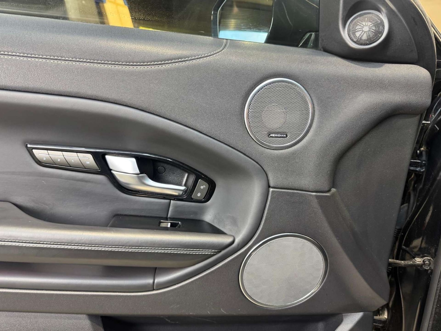 Used Land Rover Range Rover Evoque 2019 for sale - 76437908: Photo 69