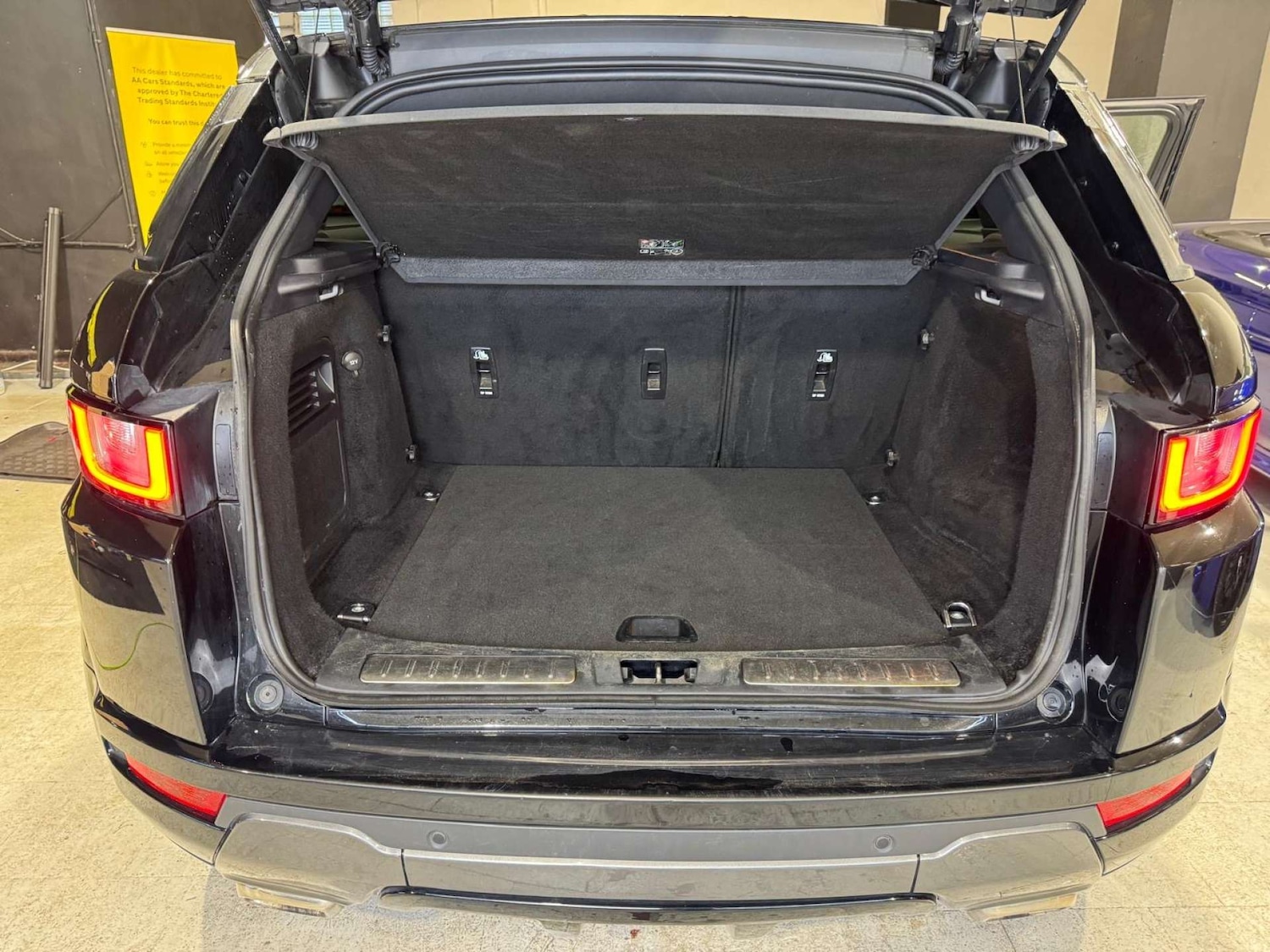 Used Land Rover Range Rover Evoque 2019 for sale - 76437908: Photo 72