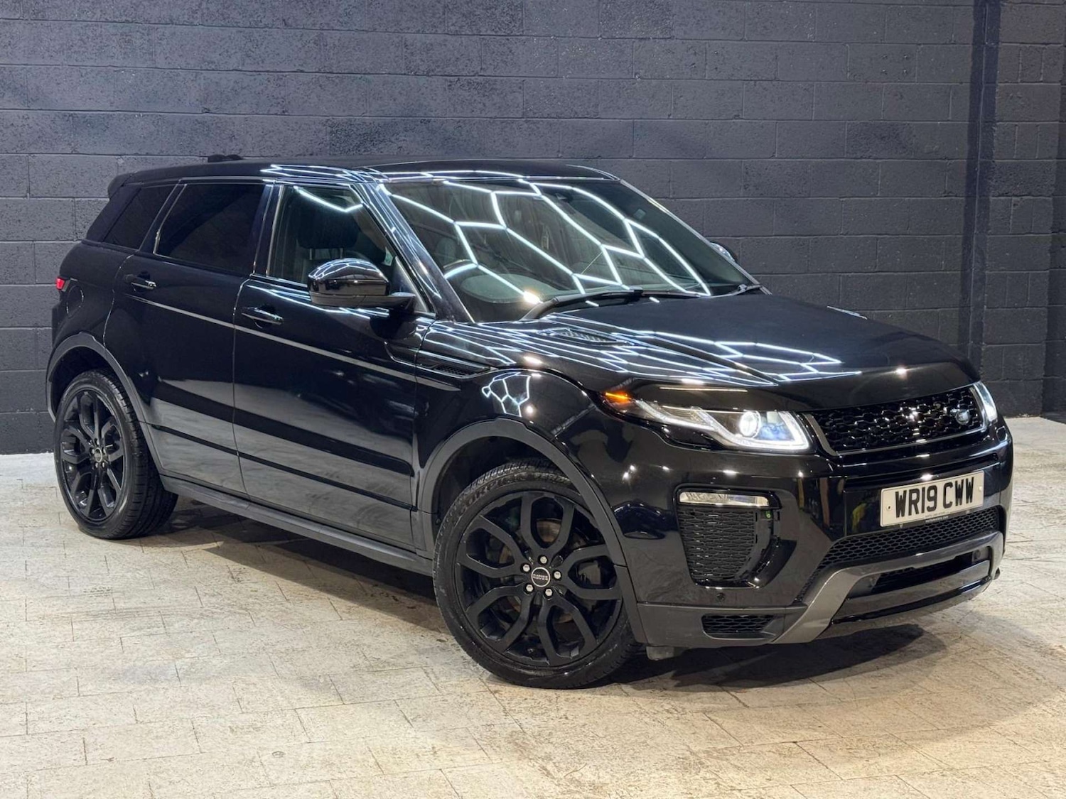 Used Land Rover Range Rover Evoque 2019 for sale - 76437908: Photo 8