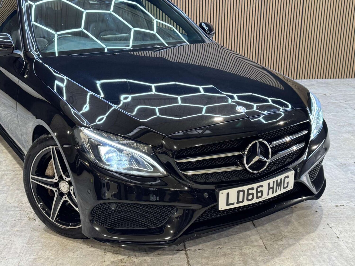 Used Mercedes-Benz C Class 2016 for sale - 77845656: Photo 12