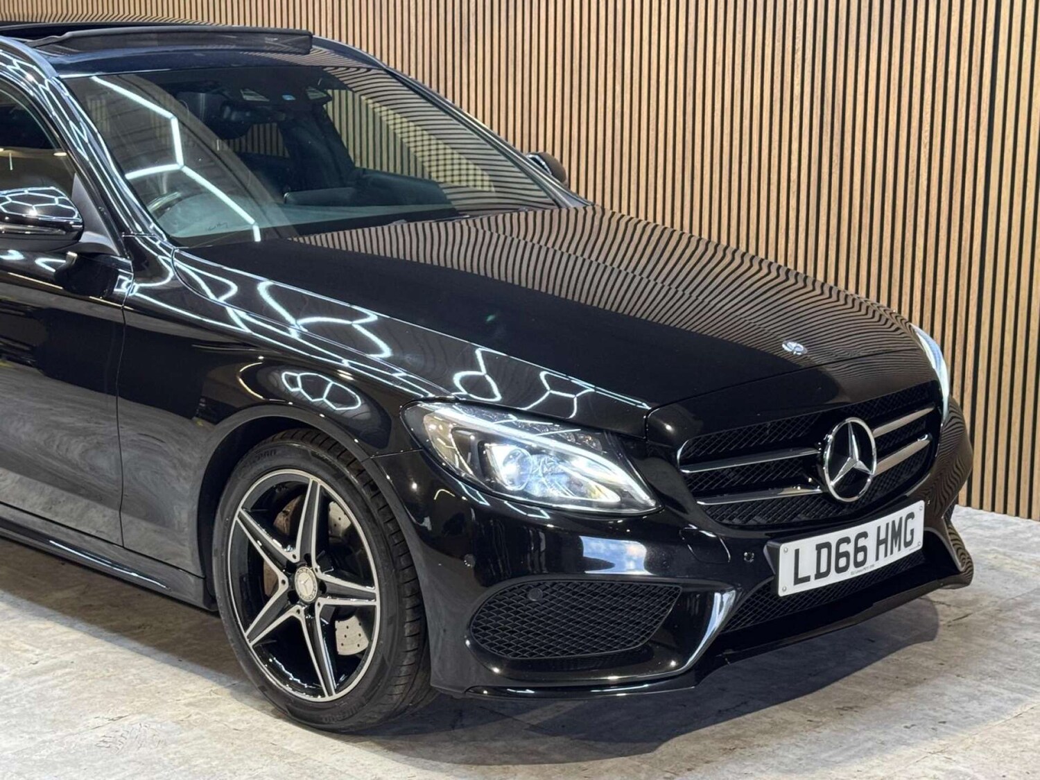 Used Mercedes-Benz C Class 2016 for sale - 77845656: Photo 18