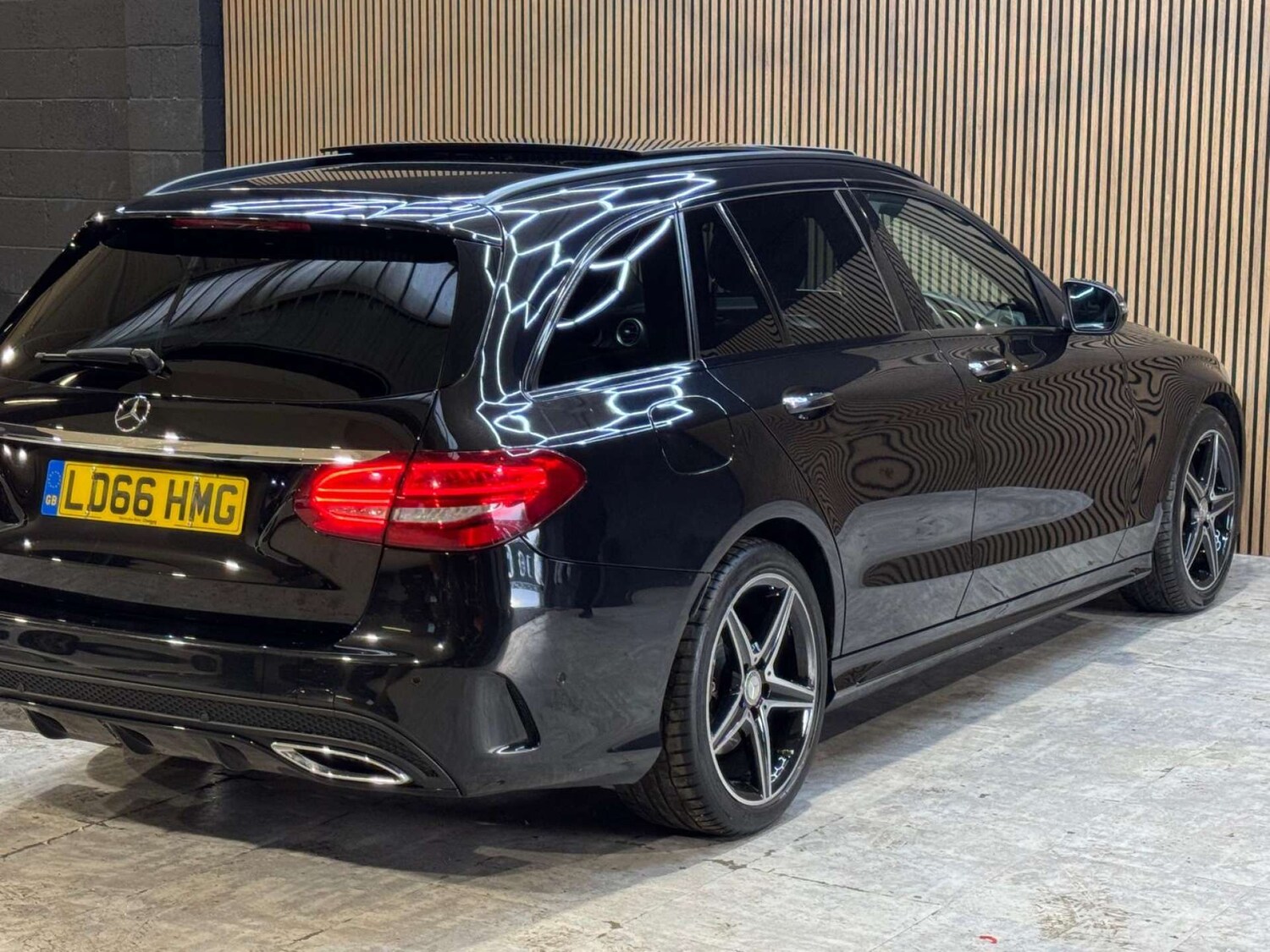 Used Mercedes-Benz C Class 2016 for sale - 77845656: Photo 26