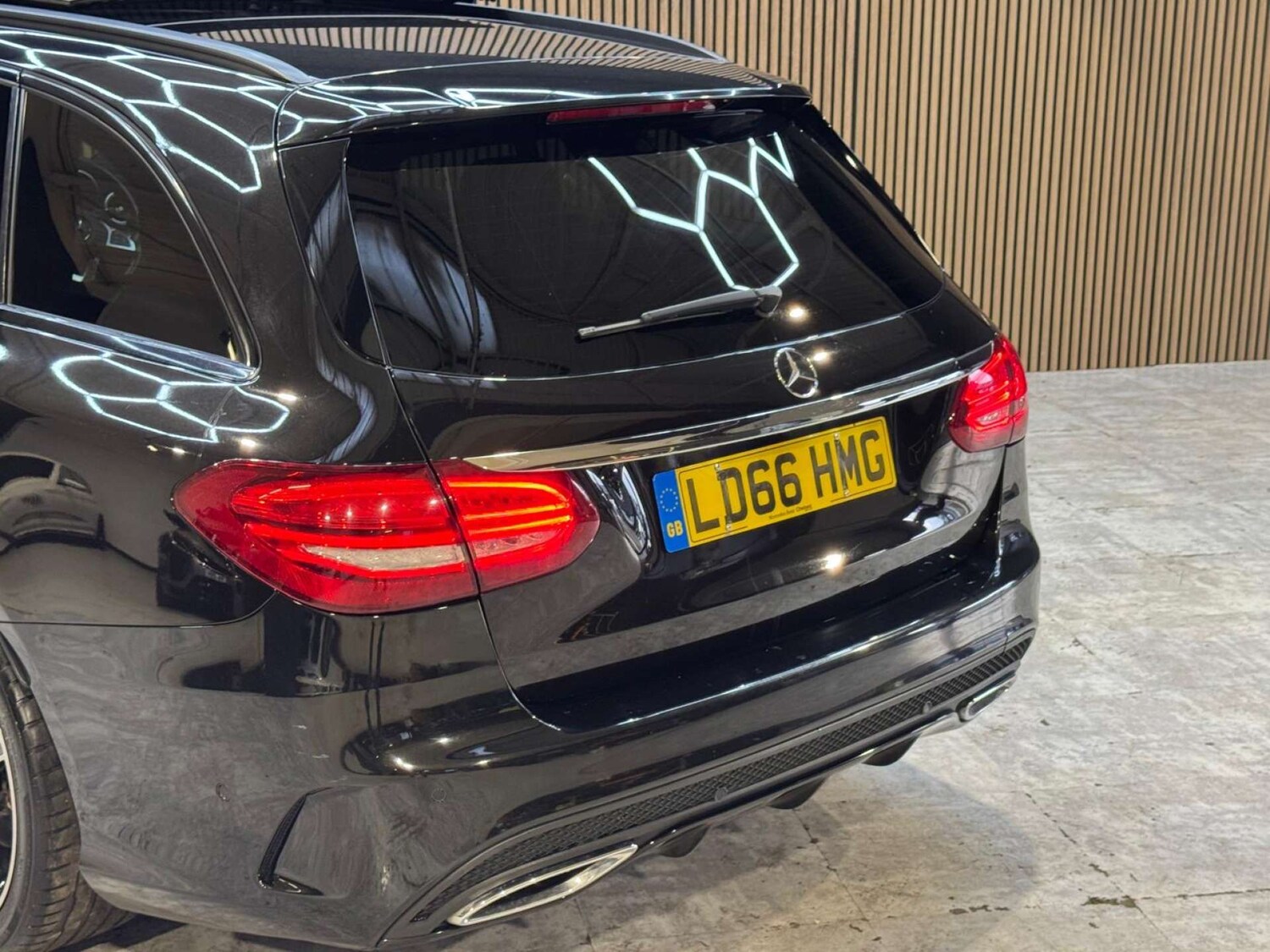 Used Mercedes-Benz C Class 2016 for sale - 77845656: Photo 27