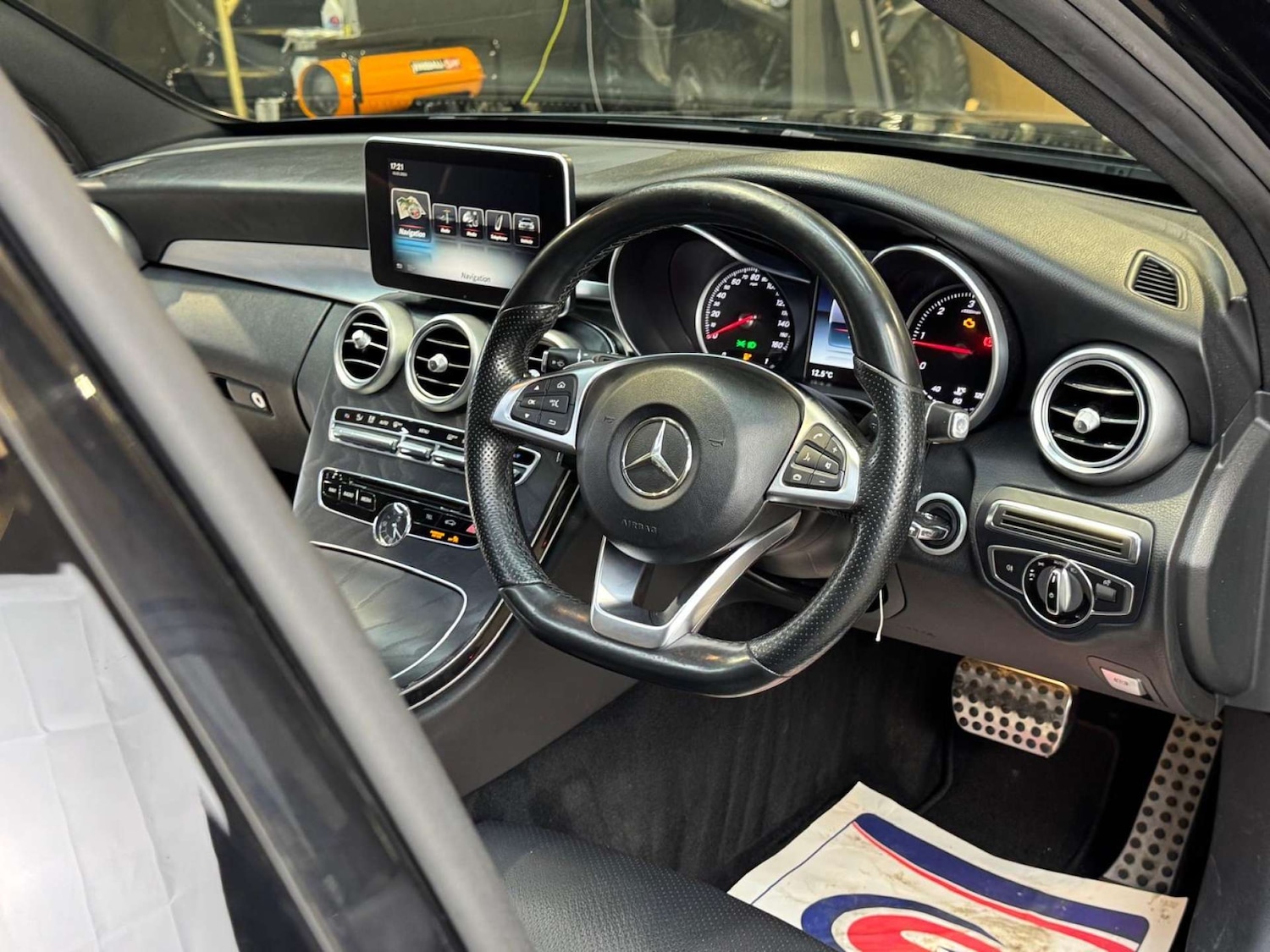 Used Mercedes-Benz C Class 2016 for sale - 77845656: Photo 46