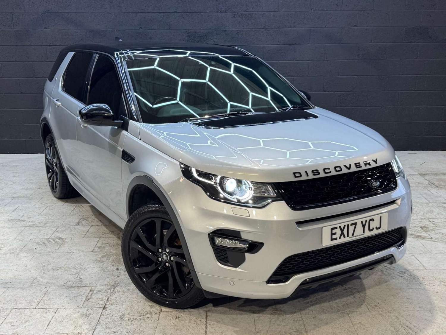 Used Land Rover Discovery Sport 2017 for sale - 77035686: Photo 7