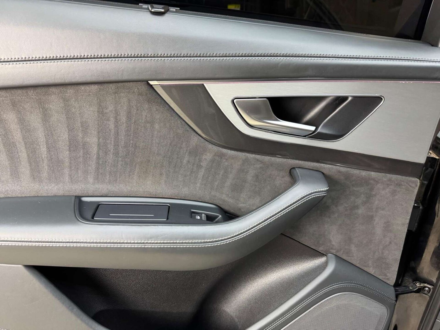 Used Audi Q7 2018 for sale - 77583912: Photo 93