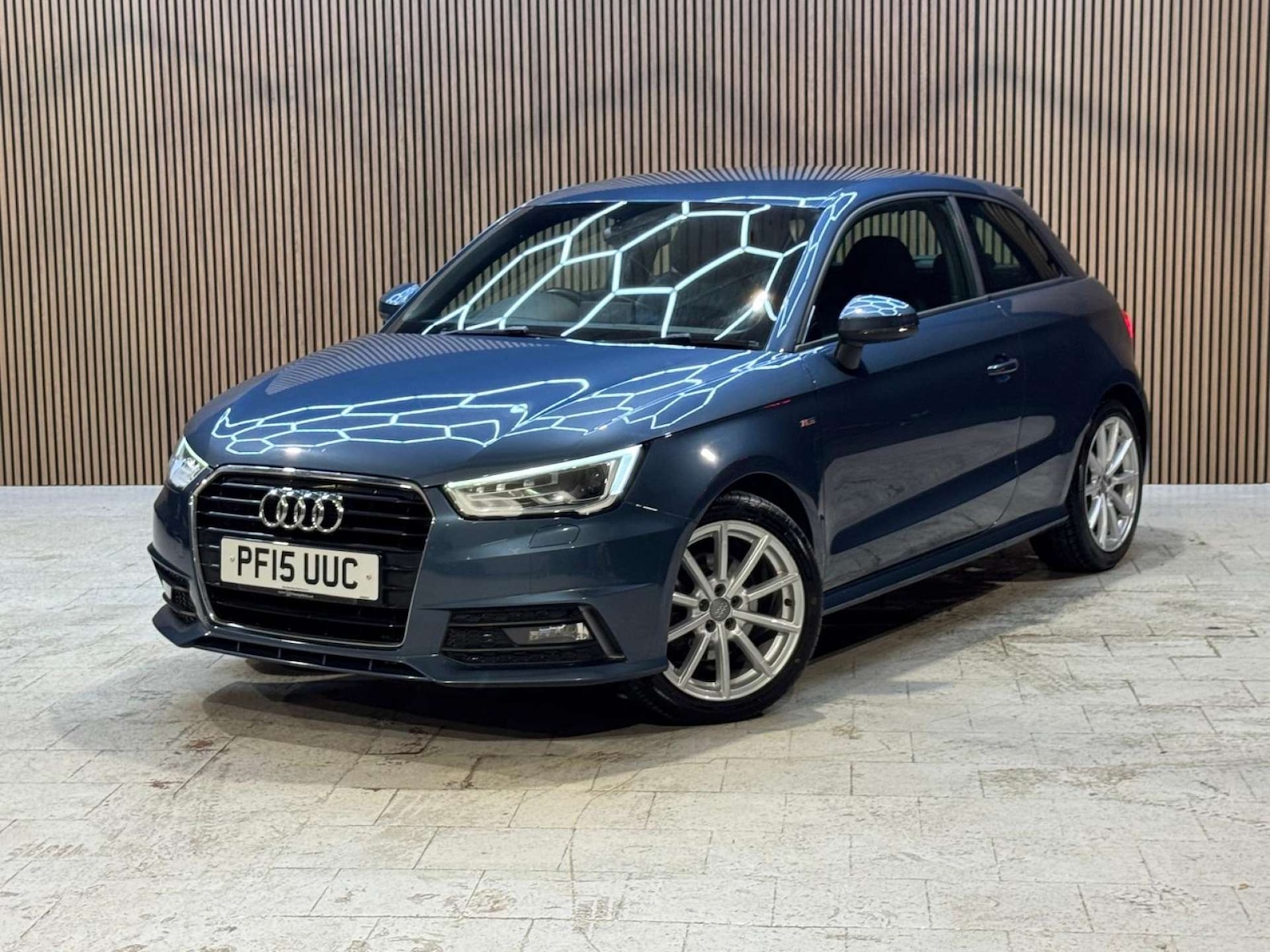 Used Audi A1 2015 for sale - 77476407: Photo 4