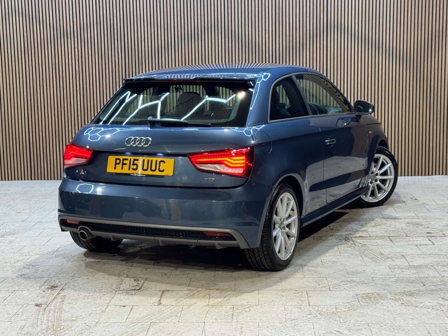 Used Audi A1 2015 for sale - 77476407: Photo 5
