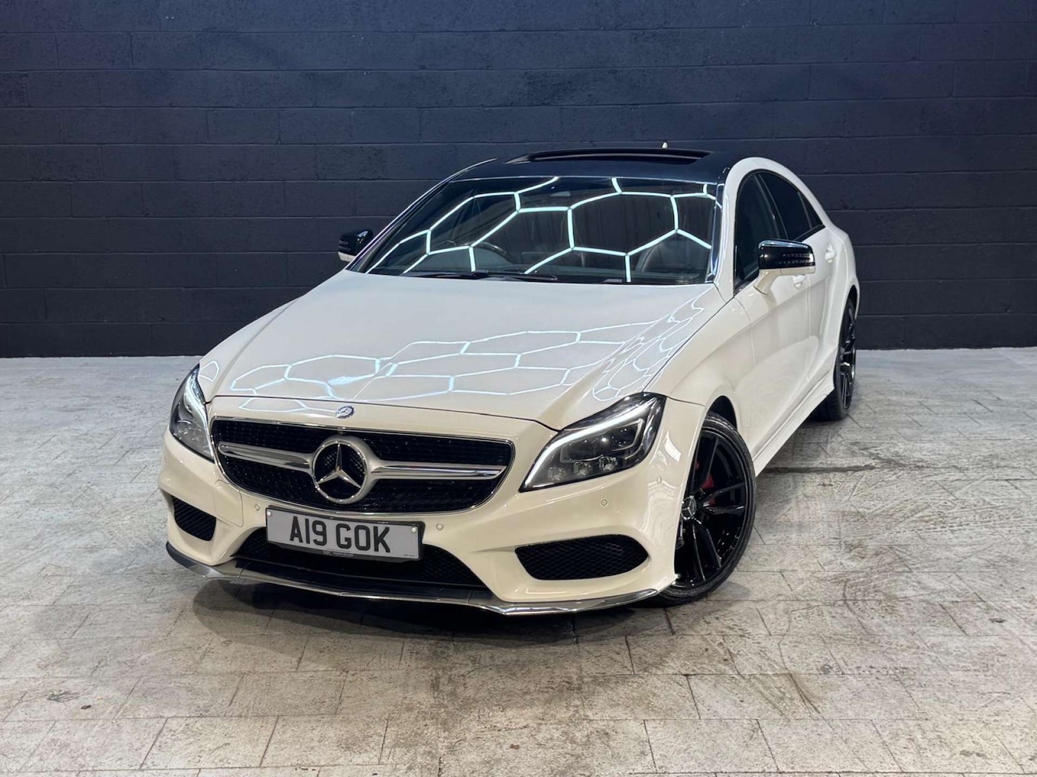 Used Mercedes-Benz CLS 2016 for sale - 76483219: Photo 26